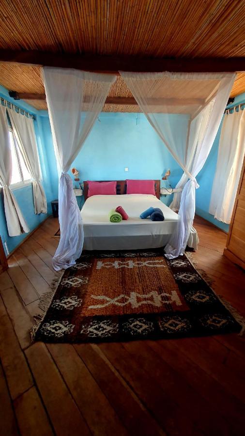 Chez Peter Pan Anakao Hotel Екстериор снимка