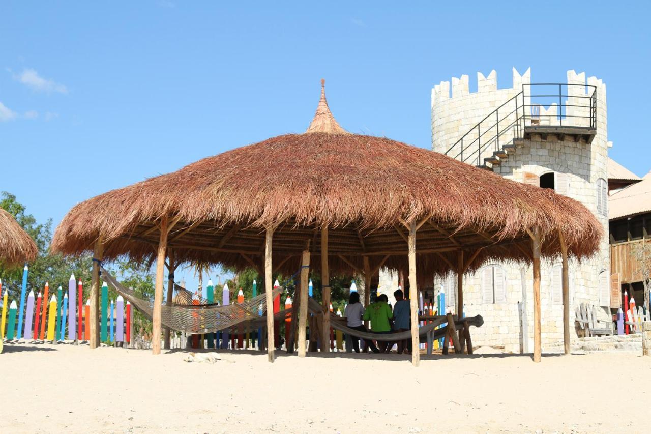 Chez Peter Pan Anakao Hotel Екстериор снимка