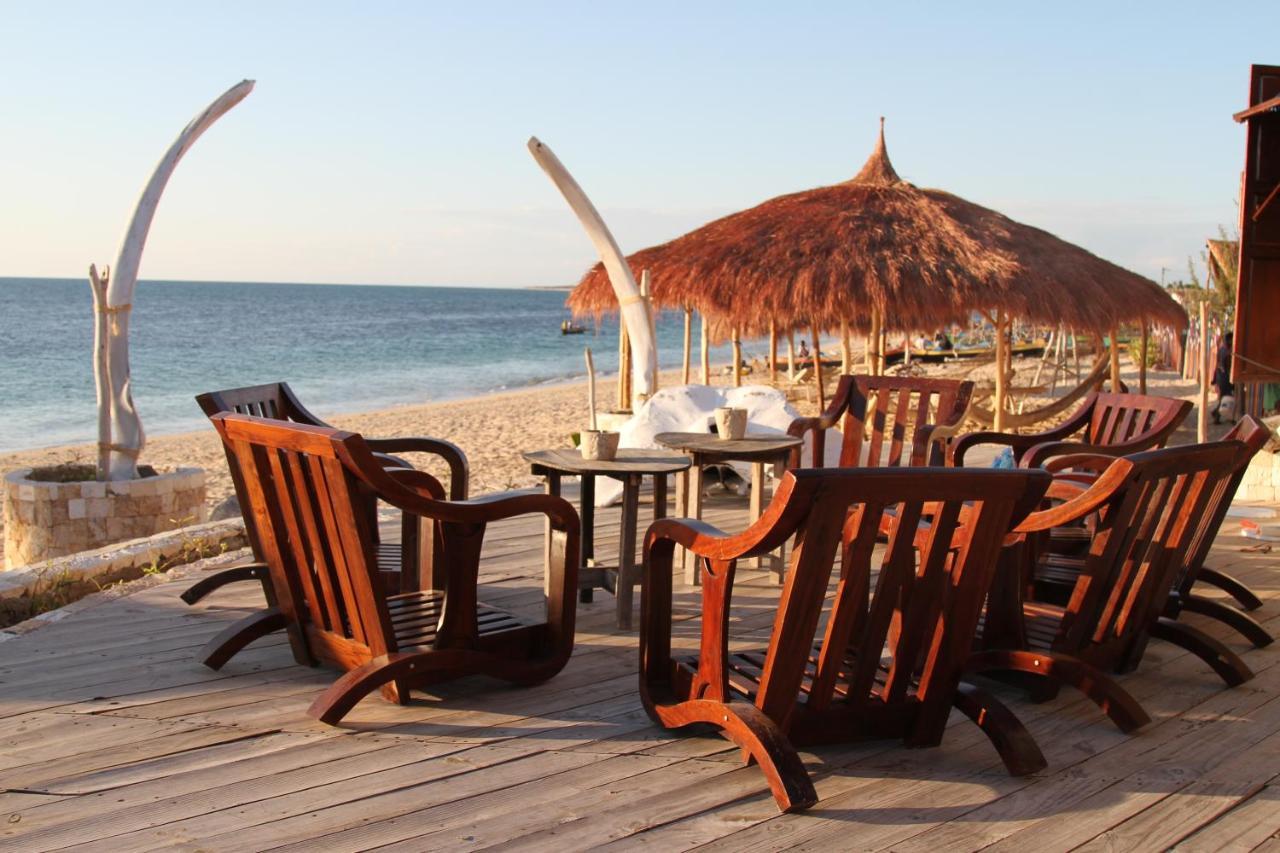 Chez Peter Pan Anakao Hotel Екстериор снимка