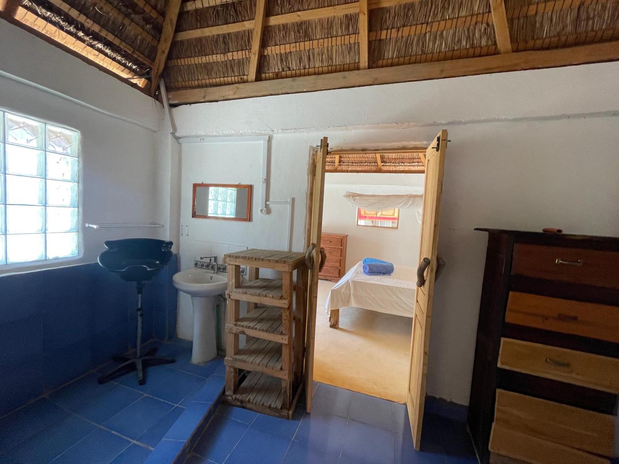 Chez Peter Pan Anakao Hotel Екстериор снимка