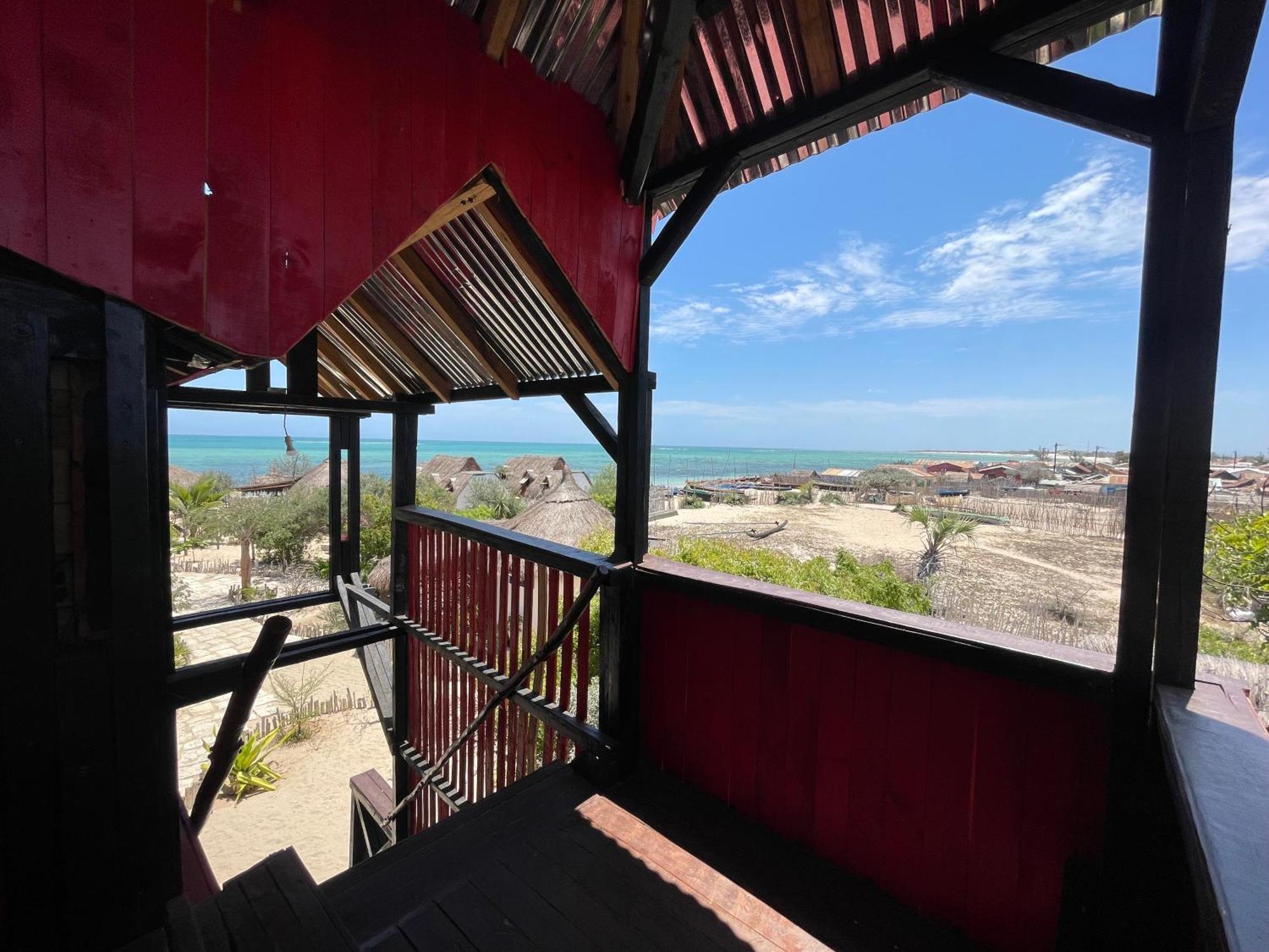 Chez Peter Pan Anakao Hotel Екстериор снимка