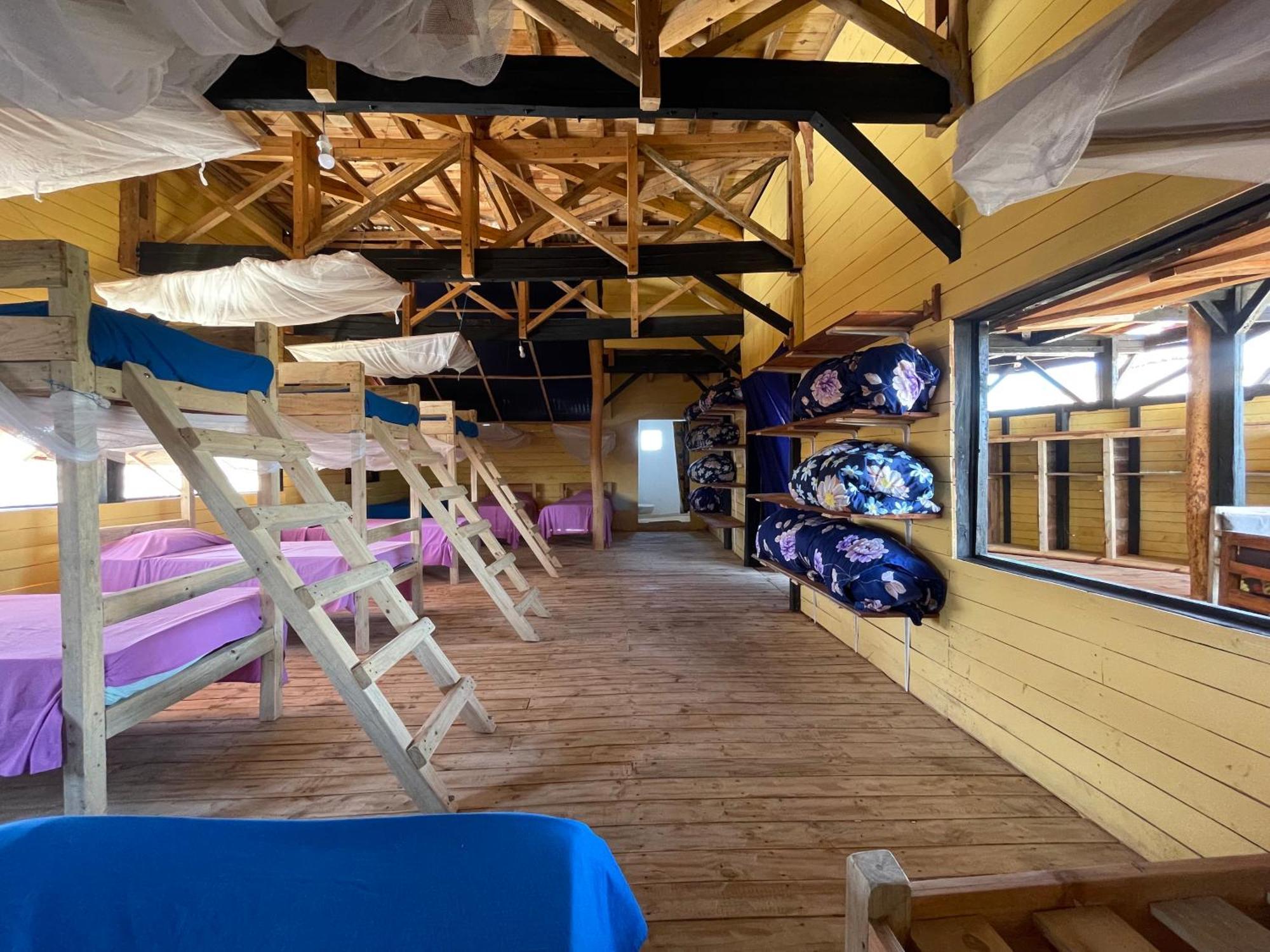 Chez Peter Pan Anakao Hotel Екстериор снимка