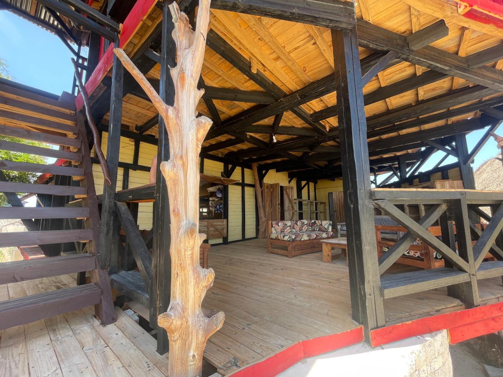 Chez Peter Pan Anakao Hotel Екстериор снимка